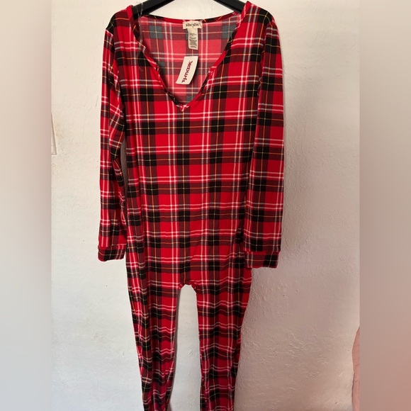 NWT Plaid Christmas onesie PJ Tartan Red Pajamas - Picture 4 of 4